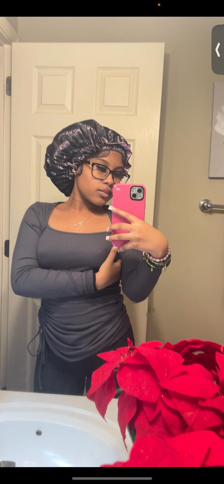 CROWNED BONNET